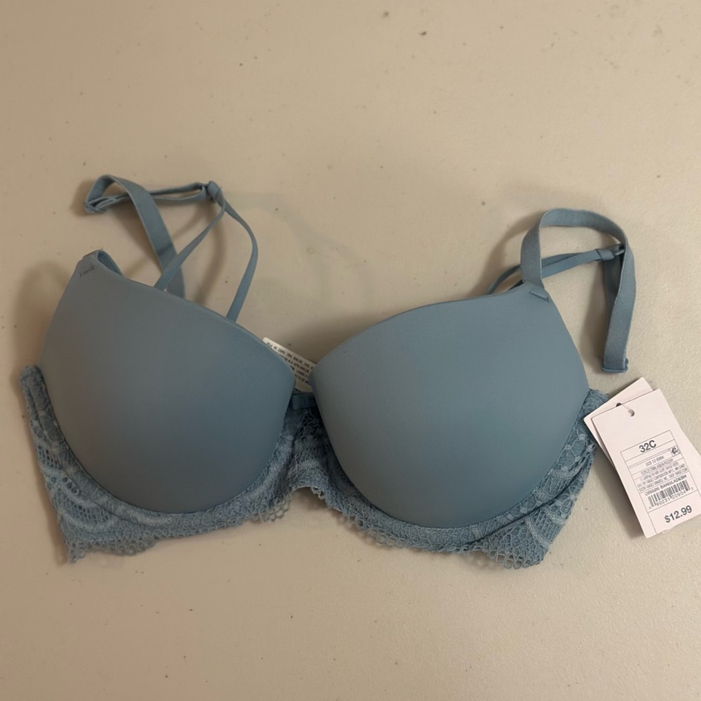 Auden Light Blue Lace Light Lift